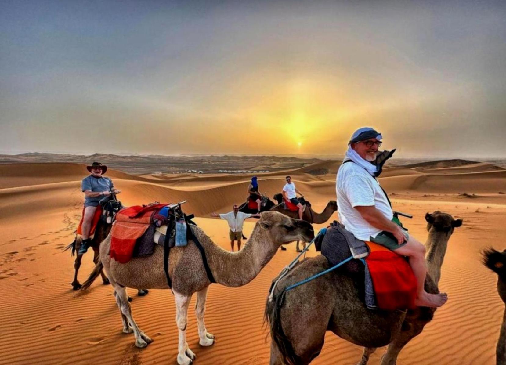 Bedouin Desert Camp 梅尔祖卡 外观 照片